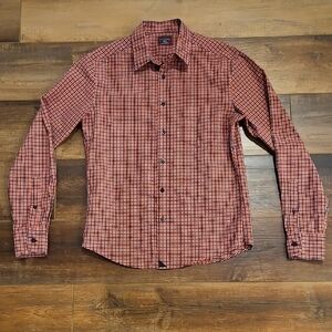 UNTUCKit Red and Navy Plaid Button Down Shirt